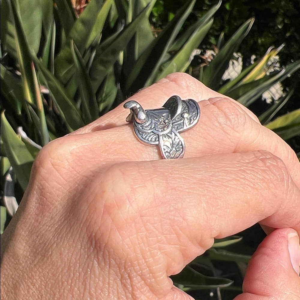 Vintage Silver Horse Saddle Ring - Picture 1 of 6